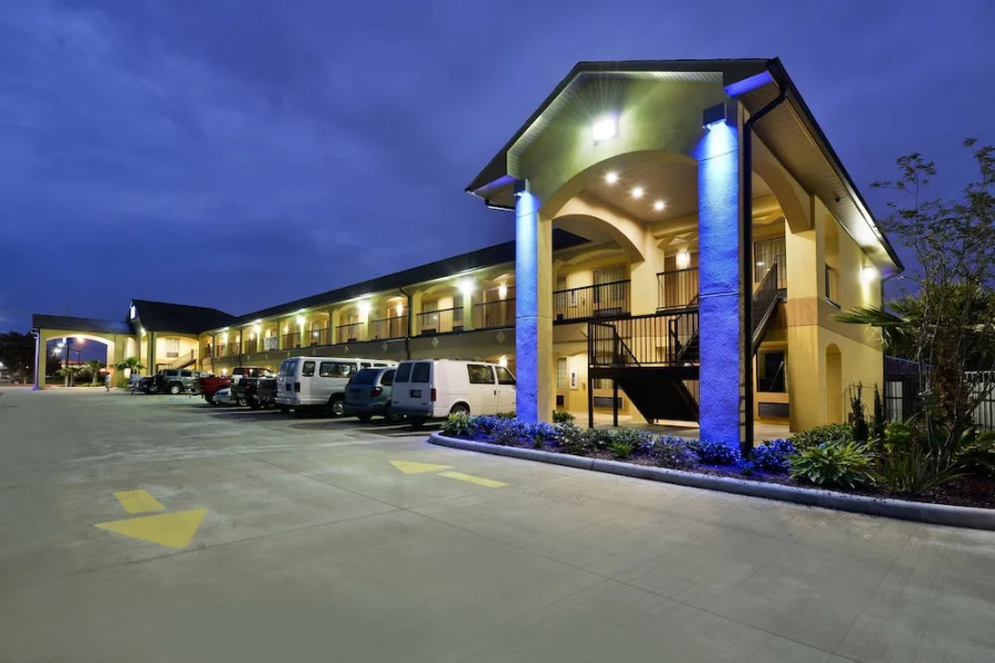 Americas Best Value Inn And Suites Lake Charles I210 Exit 11