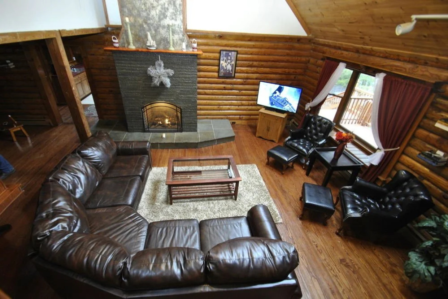 Lodge on Moonlight Drive