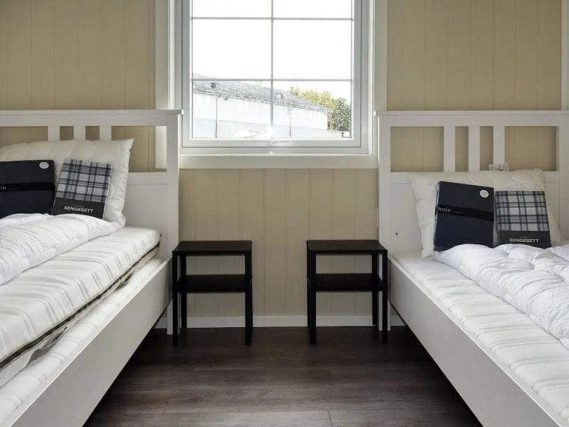 6 Person Holiday Home in Oksvoll-by Traum