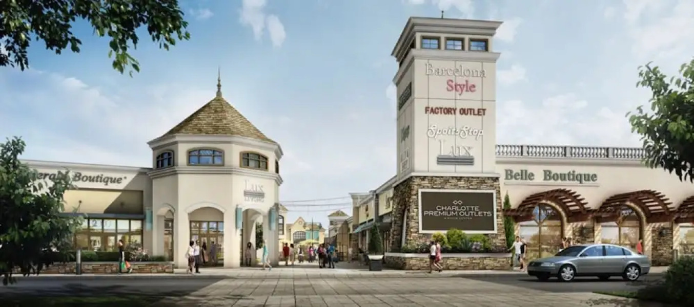 Studio Cabin with Private Porch #10 at Long Cove Resort bungalow