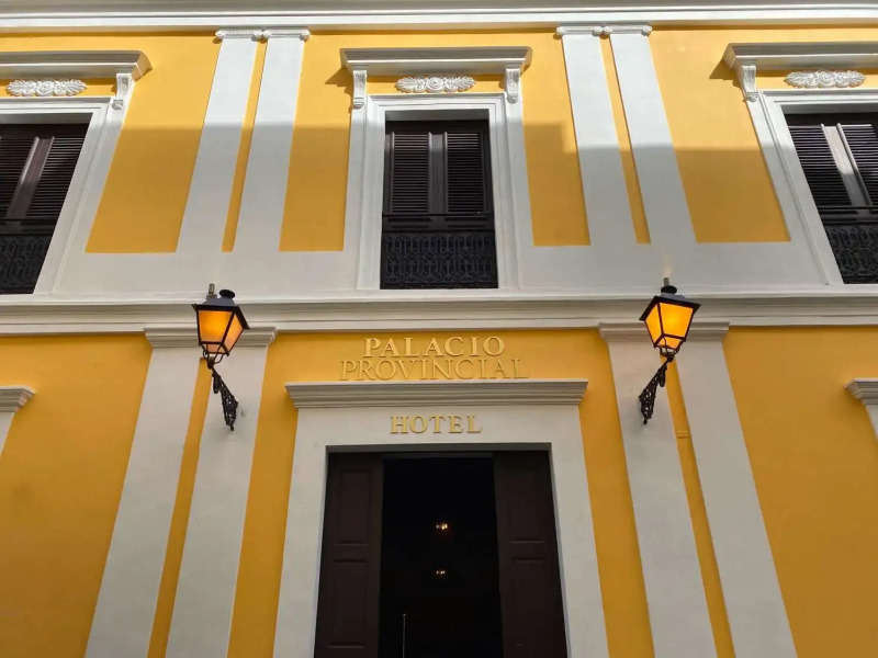 Palacio Provincial San Juan, Curio Collection by Hilton