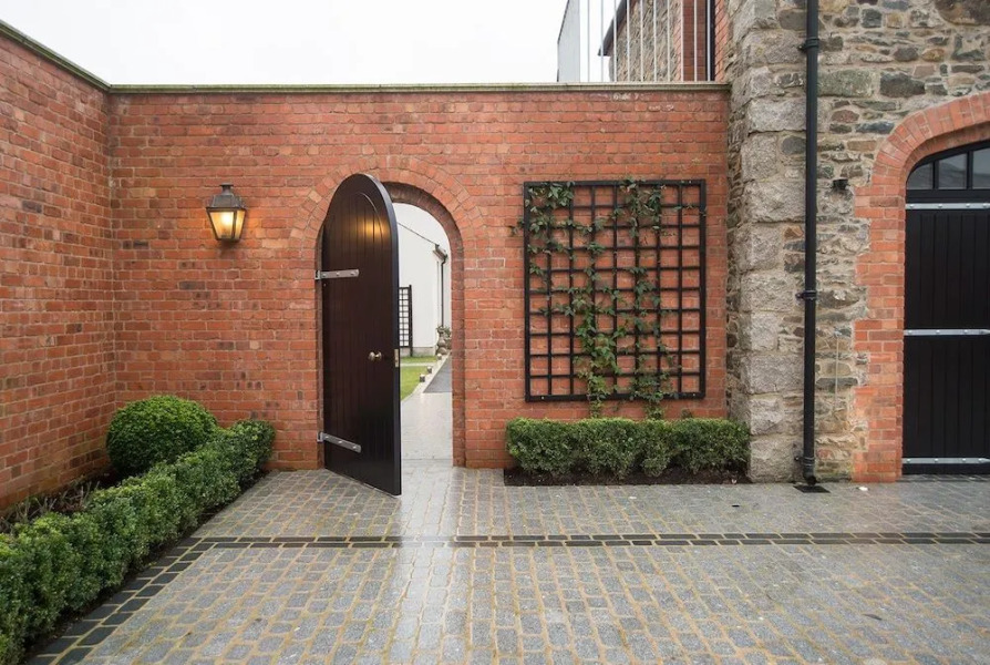 Coach House Boutique B&B