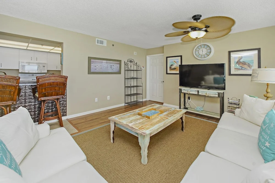 Long Beach I -1004 - 1445041