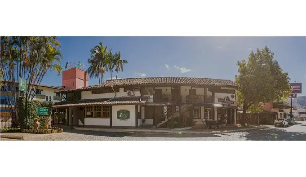Alpes Hotel