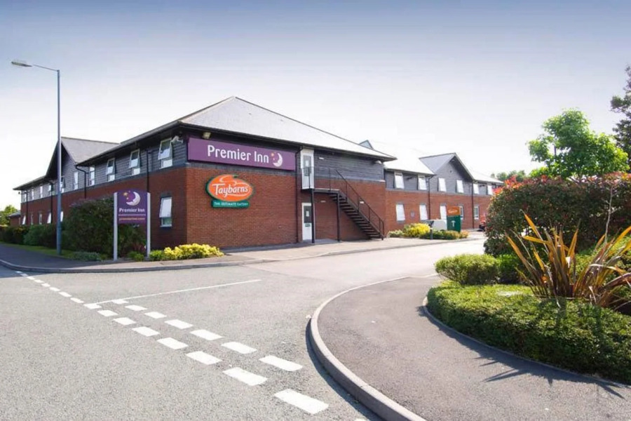 Premier Inn Swansea North
