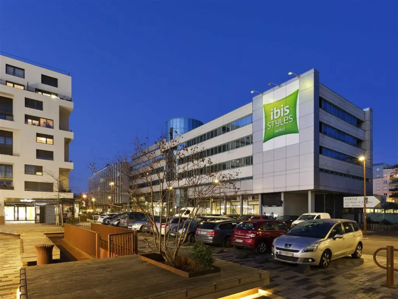 Ibis Styles Massy Opera