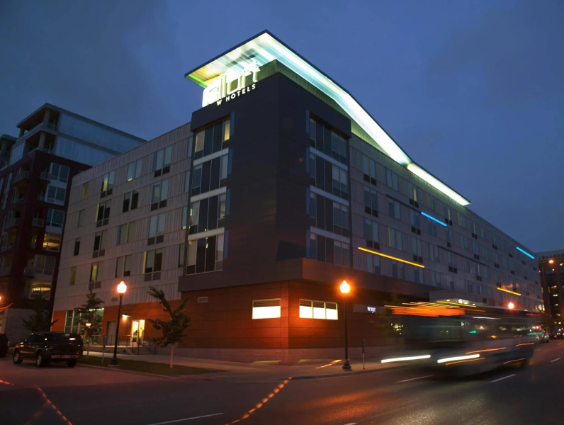 Aloft Minneapolis