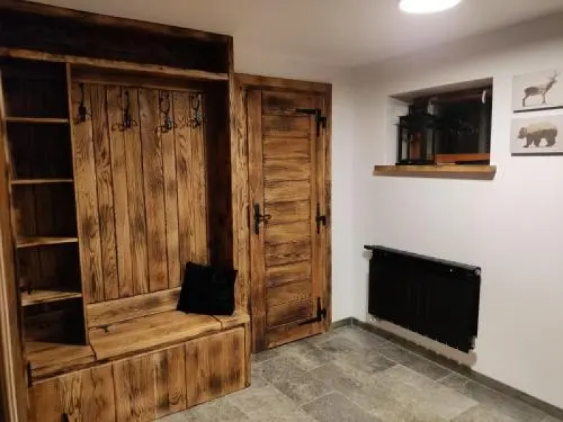 Piergiesówka. Dom w górach.