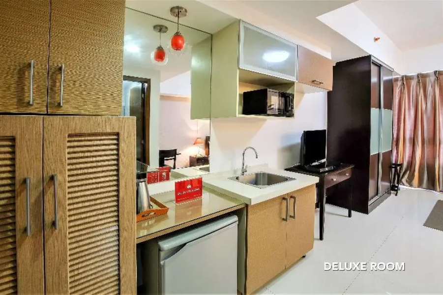 ZEN Rooms Sunshine City Suites