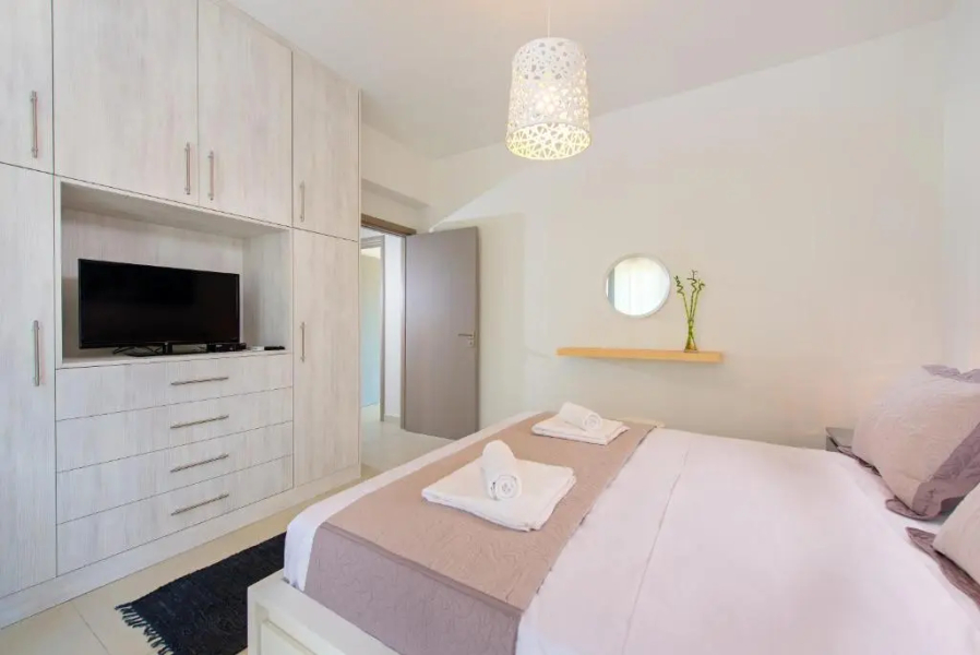 Greatland Villas