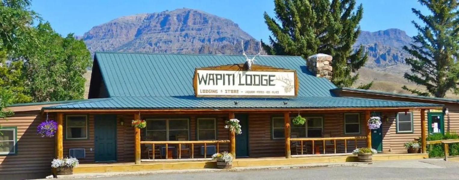 Wapiti Self-Service Lodge