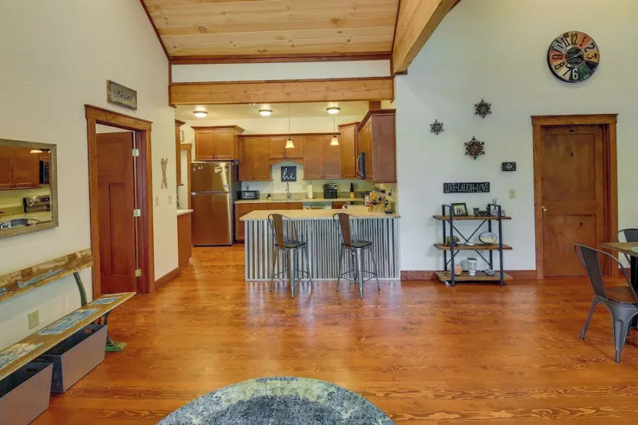 Downtown Bonners Ferry Home w/ Covered Porch!