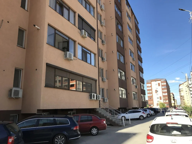 Two Room Apartment Militari Residence M9