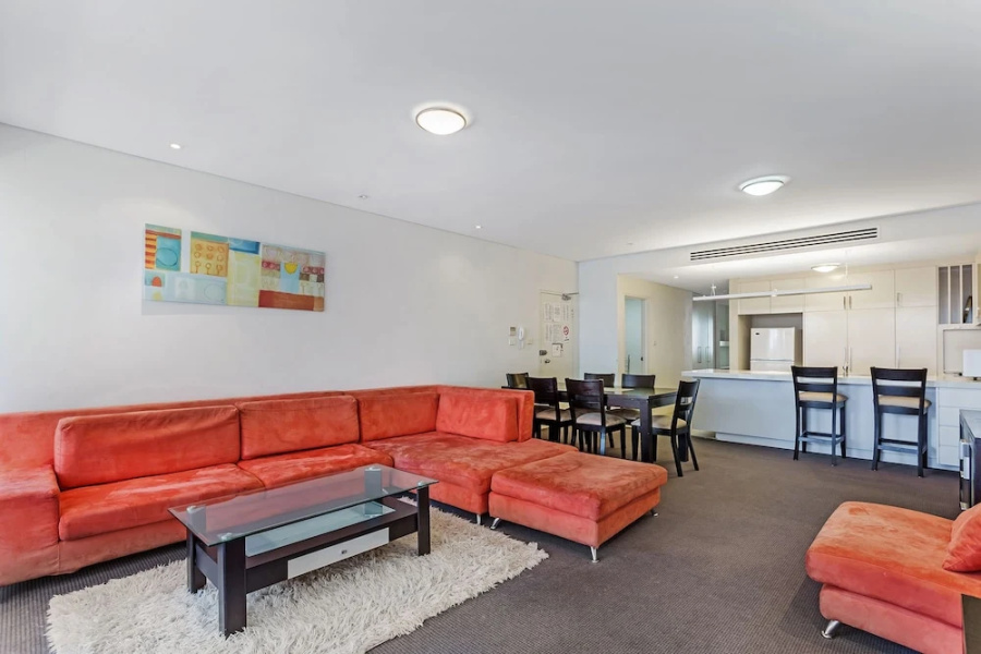 Cote D'Azur, Unit 40/61 Donald Street