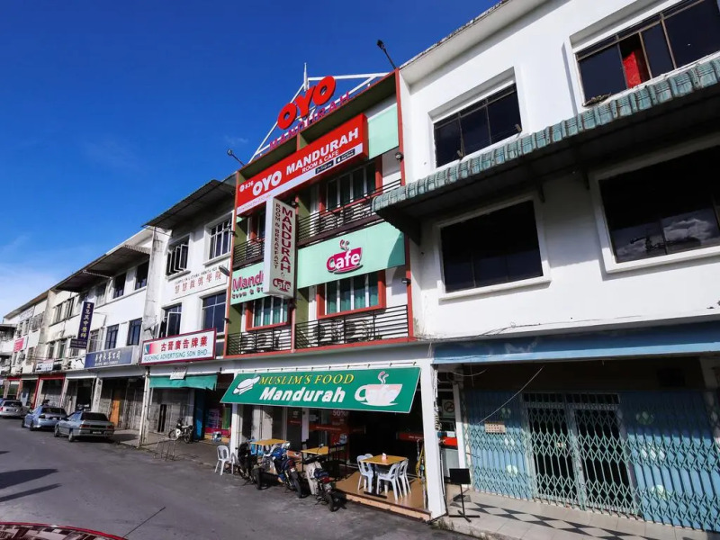 OYO 836 Mandurah Room & Cafe