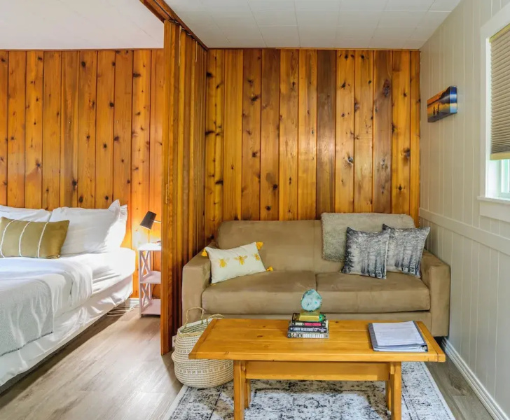 Barefoot Villas Room 4 Cedar