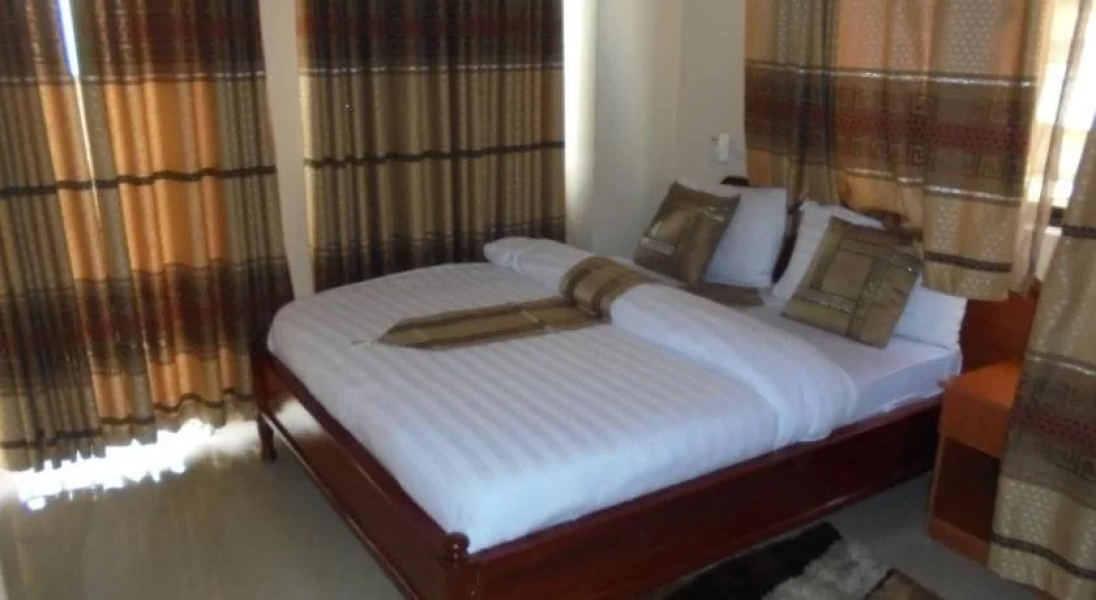 Royal Residence Hotel