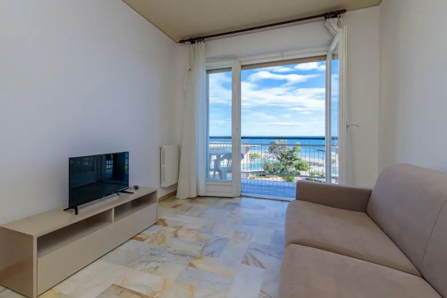 Grattacielo Vittoria 9 sea Front