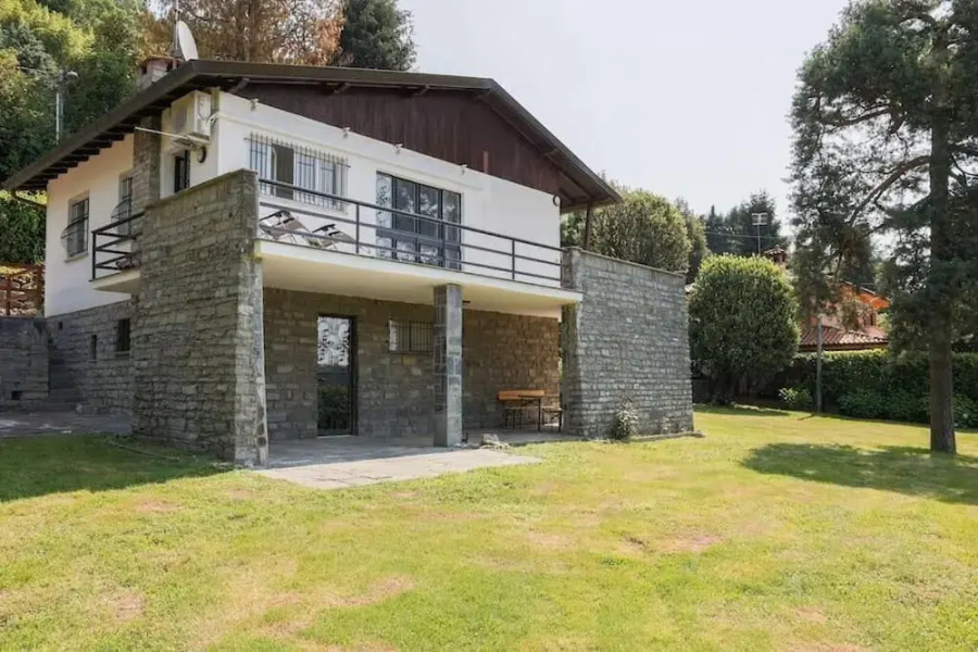 Montorfano Garden & Lake View