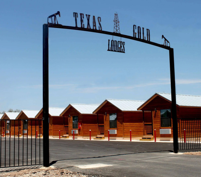 Texas Gold Lodges