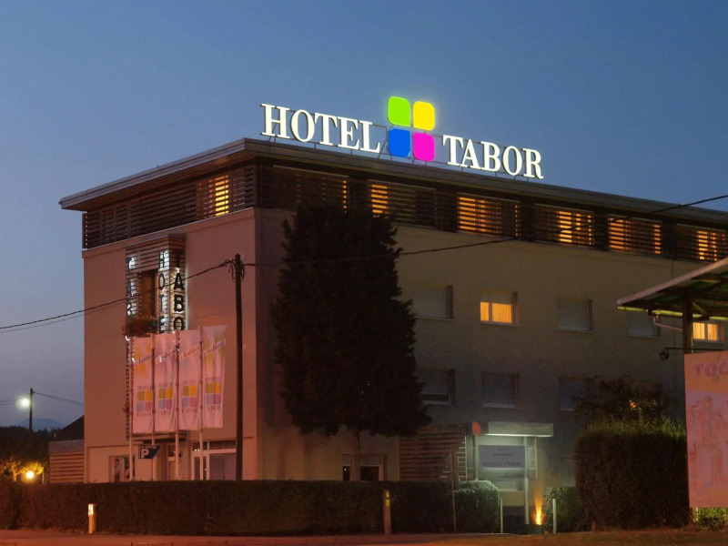 Tabor