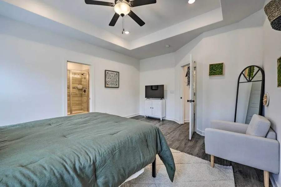 Newly Built Bella Vista Home Near Lakes