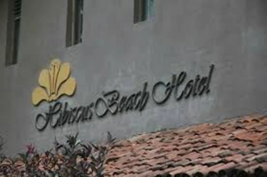 Hibiscus Beach Hotel And Villas