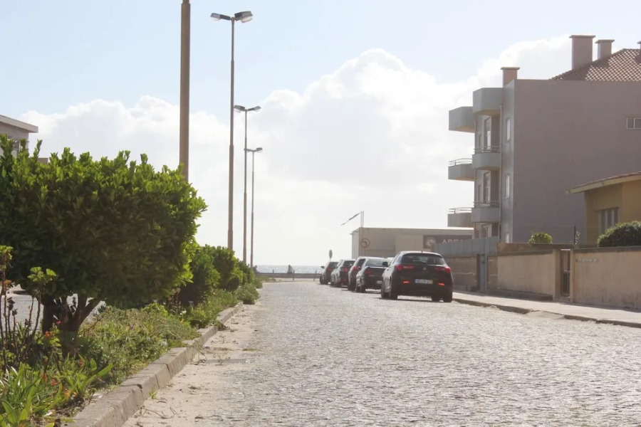 Apartment With 2 Bedrooms in Árvore, With Wonderful sea View, Balcony