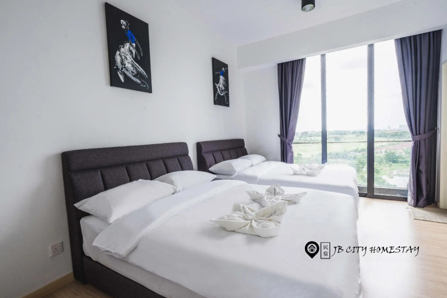 Cube 8 Teen (5 Pax) L10  @ UHA Home