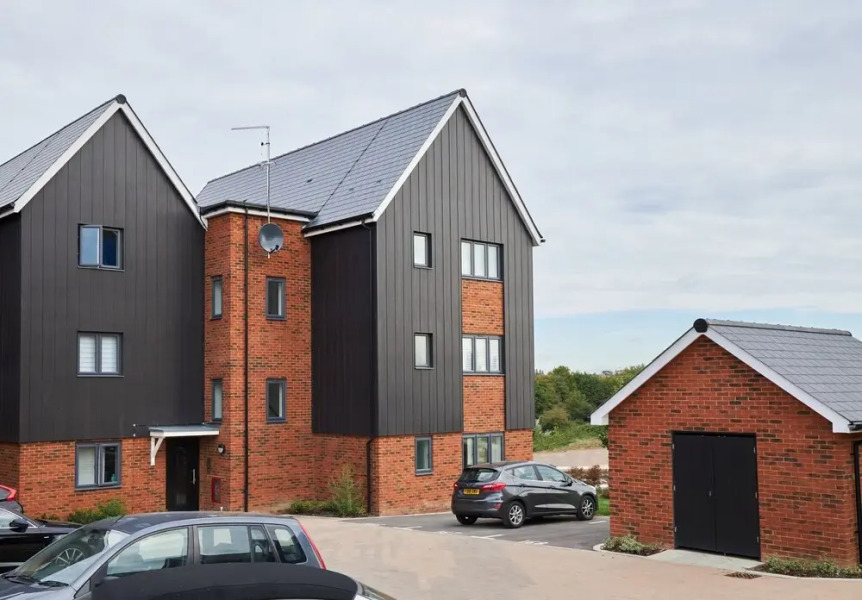 Ebbsfleet International Apartment