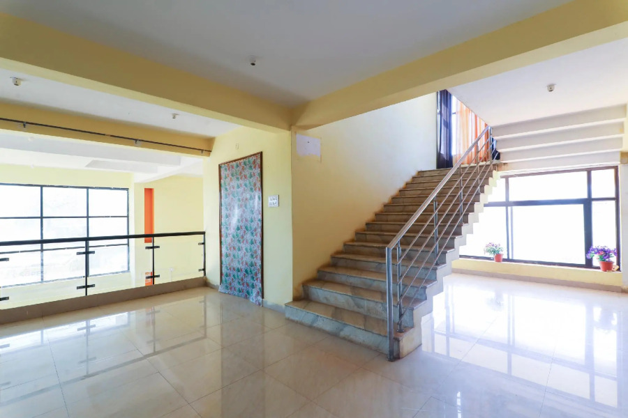 OYO Flagship 70371 Amrut Deluxe Lodge