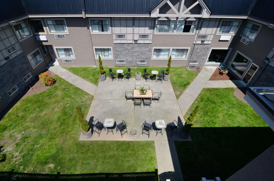 Best Western Plus Regency Inn & Conference Centre