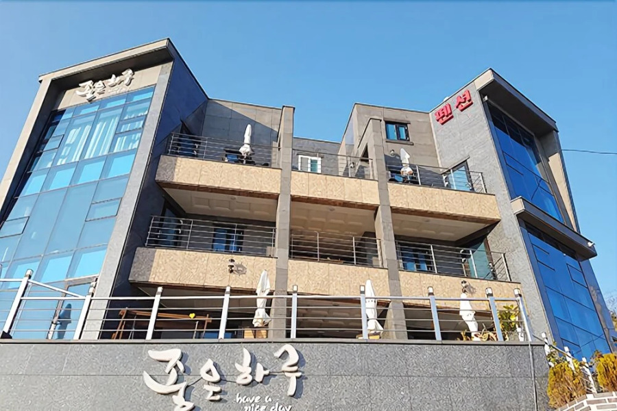 Uljin Nice Day Pension