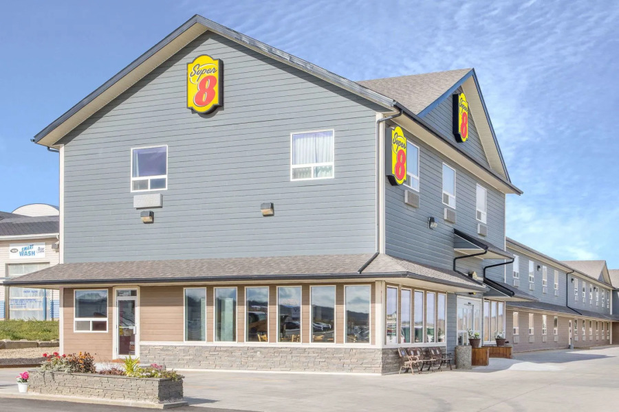 High Point Inn & Suites Peace River