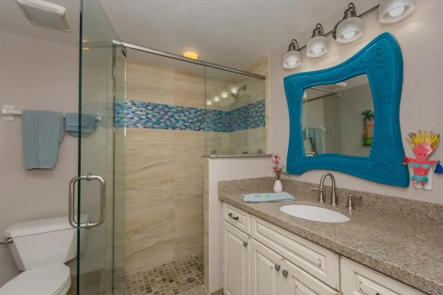 Surf Racquet Corner Unit Best Views in Building Sr701