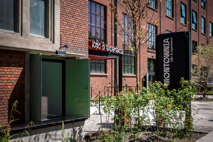 MONTOWNIA Lofts & Experience