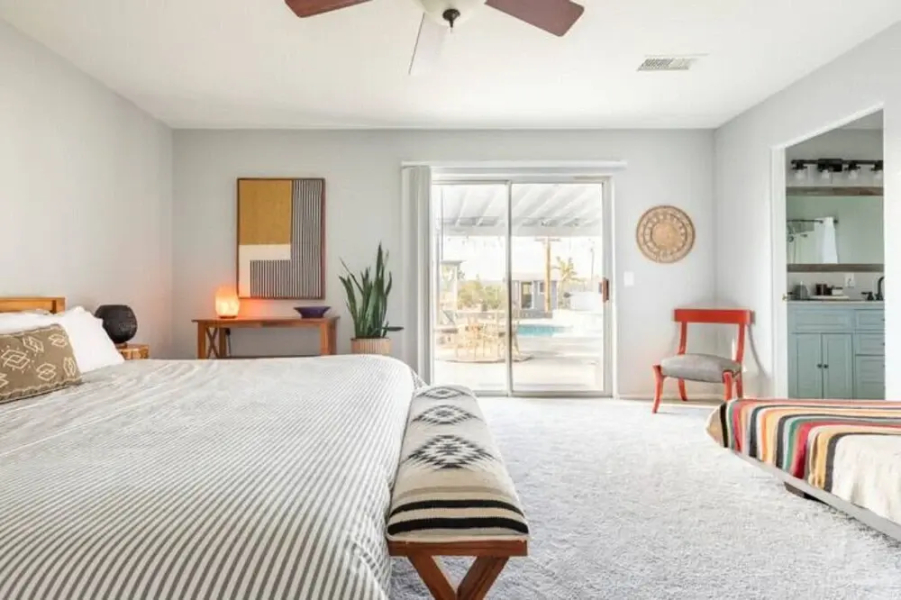 High Desert Dream Home With In Ground Pool And Hot Tub! 3 Bedroom Home by RedAwning