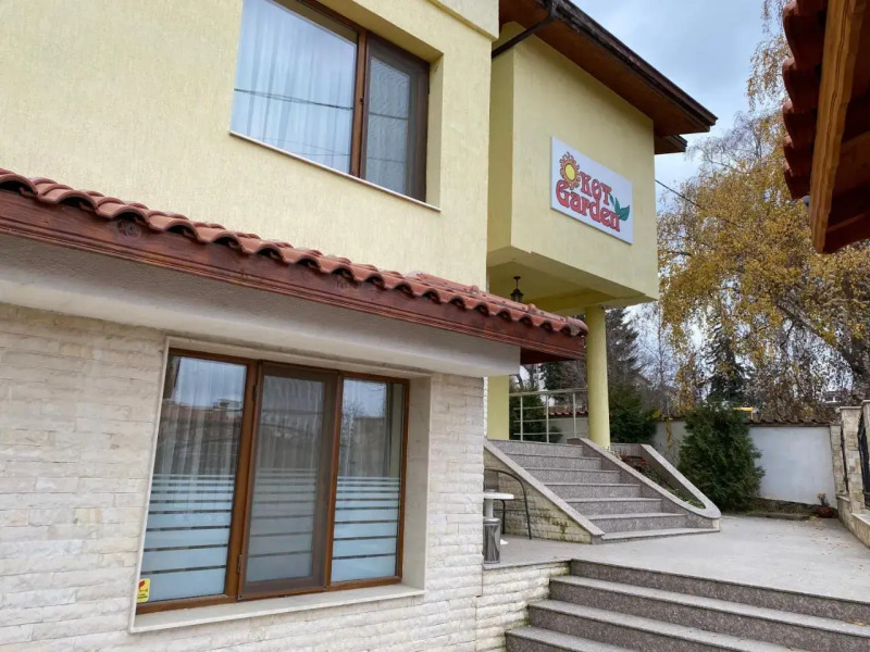 Kot Garden Guest House