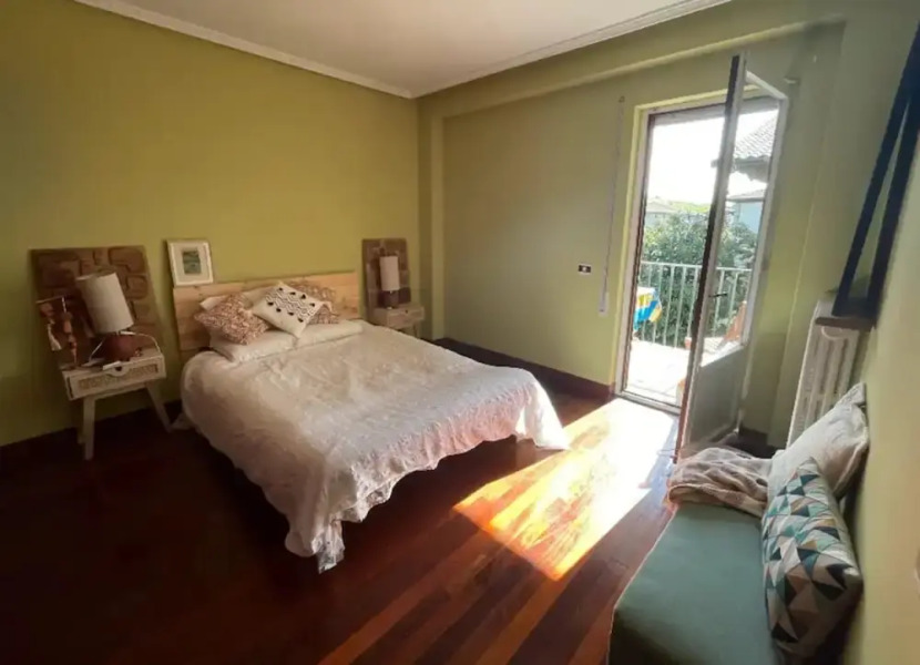 3-bed Artist Chalet Near San Sebastian, Sleeps 6