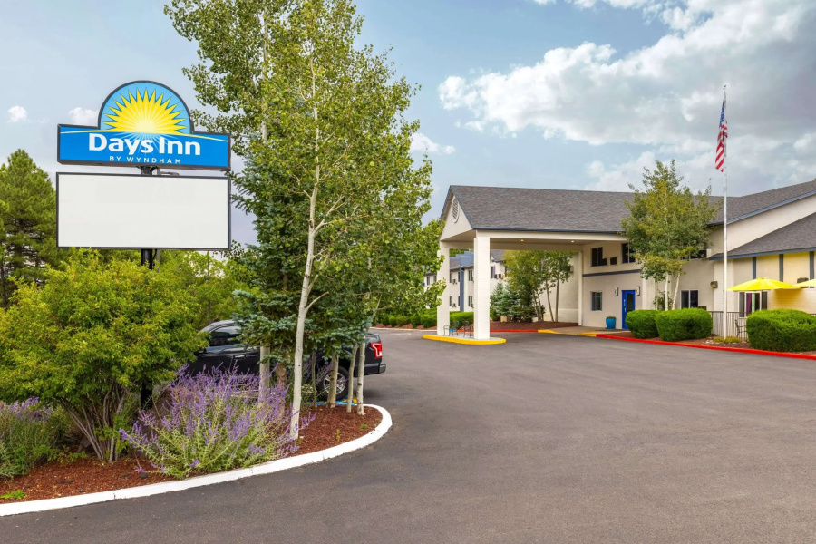 Days Inn by Wyndham Williams