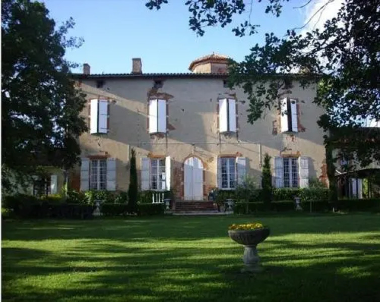 Chateau de Thegra