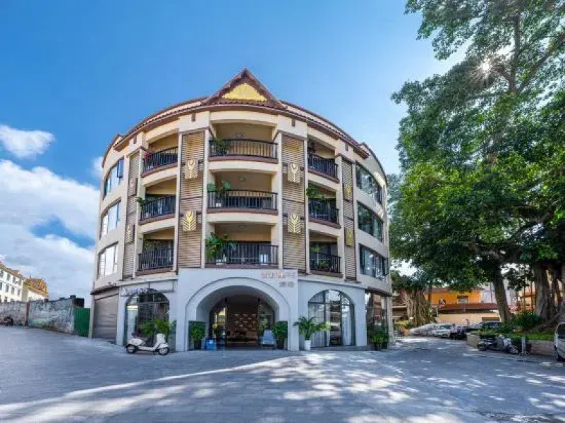 Qingrongli Boutique Inn (Mangshi Square & Dai Ancient Town Branch)