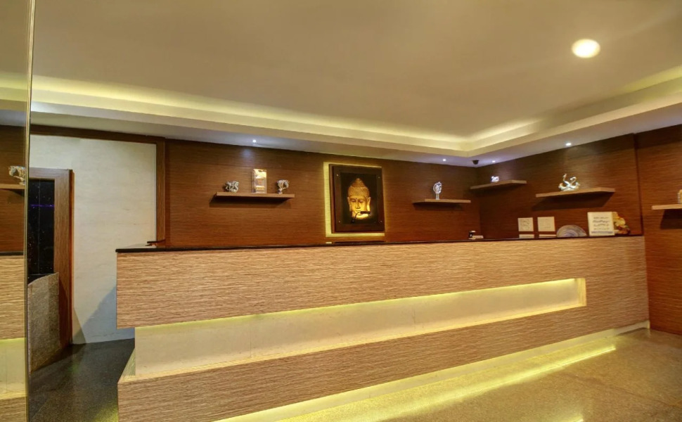 Capital O 22439 Ratna Forever