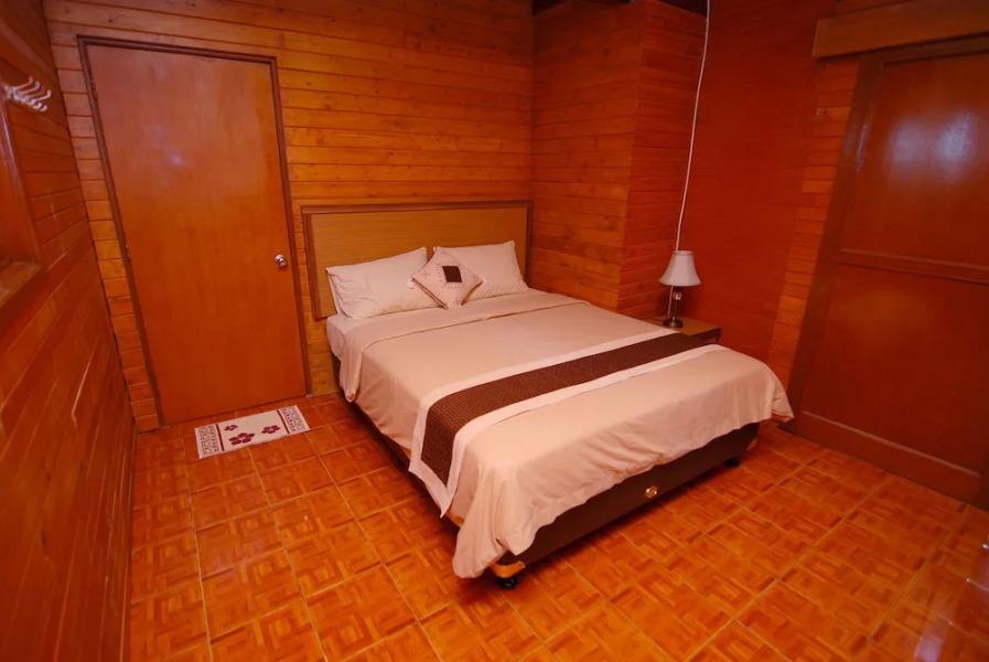 Villa ChavaMinerva Kayu - Ciater Highland Resort