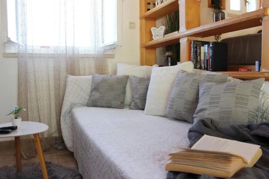 Robinson House Dubrova