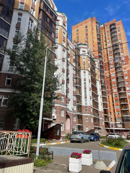 Апартаменты на улице  Баки Урманче 8