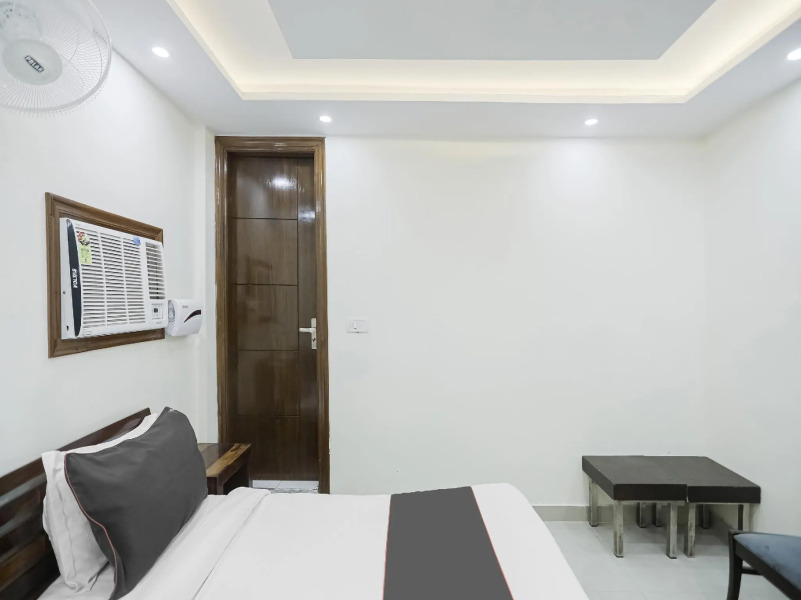 Collection O 85894 Hotel City Light Guest House