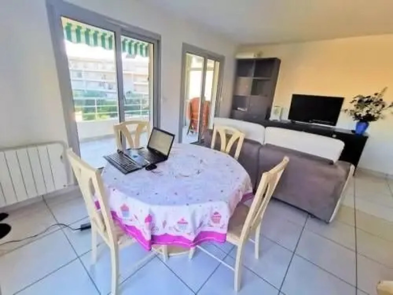 Appartement toit mer – aux portes de Nice