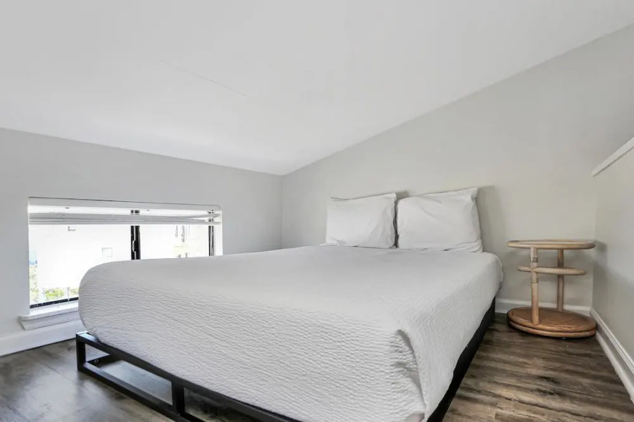 Barrier Dunes 161 - 195