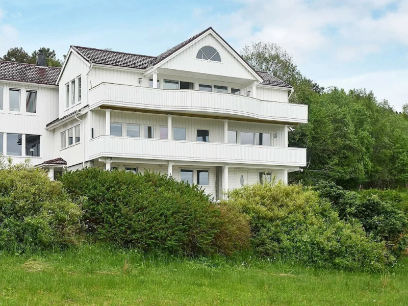 6 Person Holiday Home in Frei